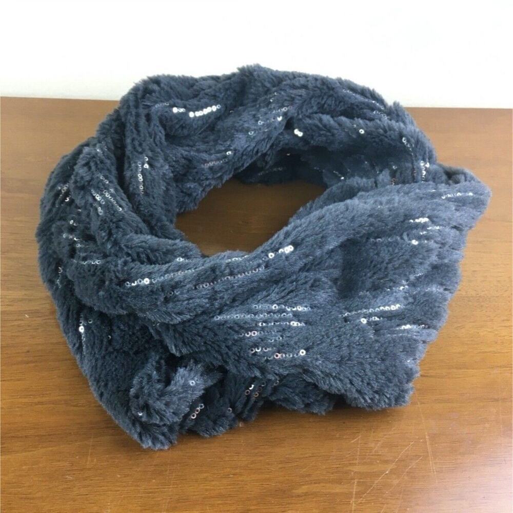 Infinity Loop Scarf w/ Silver Sequins Warm Fuzzy Sparkly Winter Plush Soft Gray